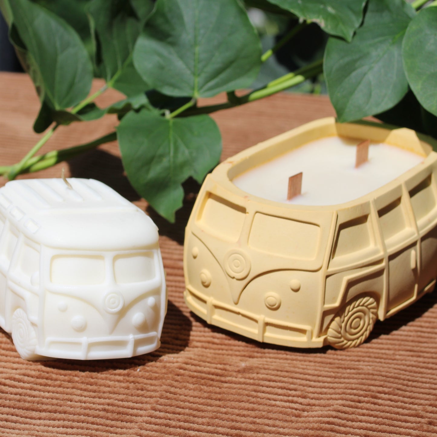 Kombi Van Soy wood wicks Candle